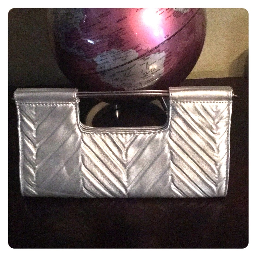 Silver metallic clutch